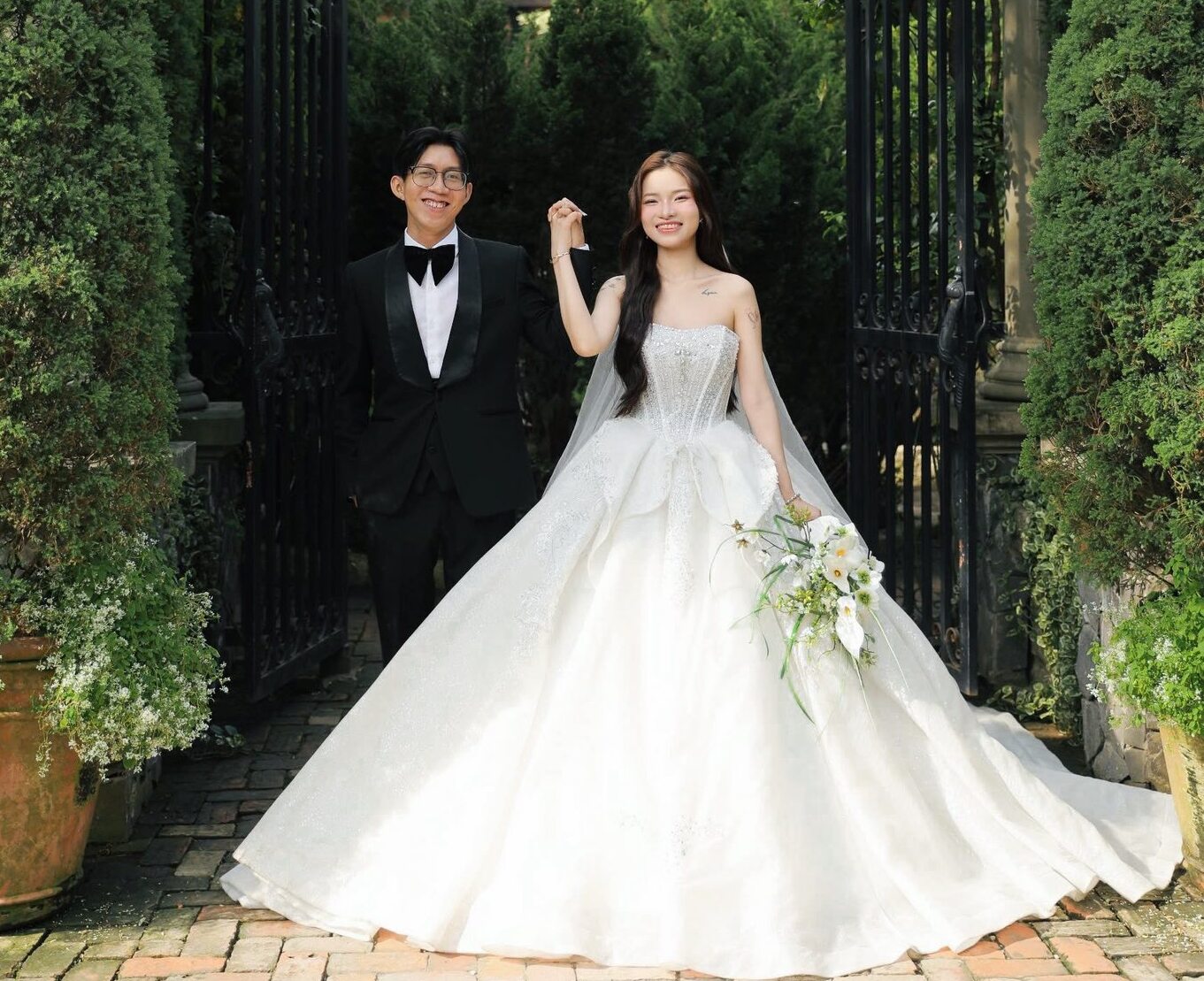 Kỳ diệu quá nhỉ, không cùng sở thích game mà yêu